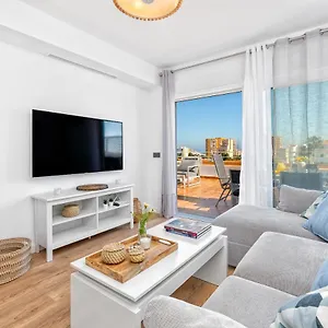Lola Playa Puerto Marina Apartamento